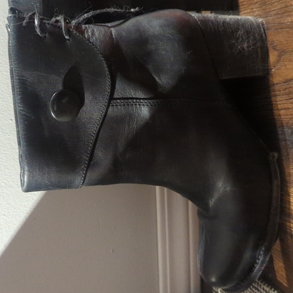 Bed Stu Leather Ankle Boots - Picture 2 of 5